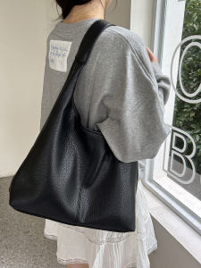 Large Capacity Womens Soft Leather Single Shoulder Tote Bag Commuter Sub-Mother Fashionable New 2025 Handbag Commuter Bag
