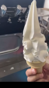 โคนไอศครีม mistercone   มิสเตอร์โคน  รสดั้งเดิม  โคนไอสครีม โคนไอติม เวเฟอร์โคน