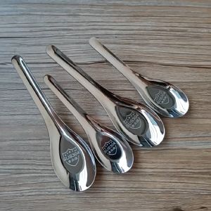 Food Grade Stainless Steel SUS304 Chinese Soup Spoon Thicken Deepened Flat-Bottomed Spoon/ Chinese Style Spoon/ Sudu Sup/Dinner Scoop Table Spoon 不锈钢SUS304平底勺子加厚加深中式家用喝汤匙平底匙
