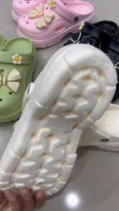 L รองเท้าหัวปิด รองเท้าแฟชั่น รองเท้าเปิดส้น  รองเท้าหัวโต ลายโบว์สุดสวย BE 8627 สี ขาว เขียว ชมพู ดำ ขนาด  36-41