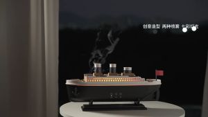 เครื่องพ่นควันอโรมาเทอราพีจำลองเรือใหม่ เดสก์ท็อปสร้างสรรค์ สเปรย์ภูเขาไฟ แมงกะพรุน เครื่องทำความชื้นกลิ่นหอม