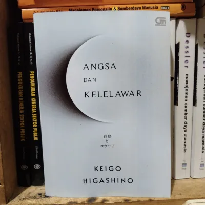 Buku Angsa dan Kelelawar - Keigo Higashino