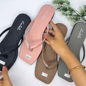 CASTELL- Sandal Wanita Teplek Terbaru Korea Slip On Sol Karet Lentur Tidak Licin Dan Anti Patah