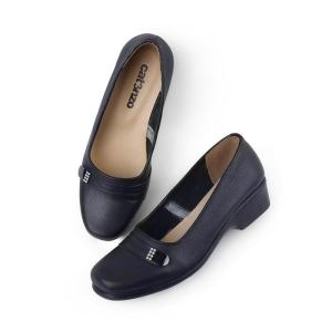 Catenzo DM 141 - SEPATU FORMAL WANITA | Pantofel Sepatu Kerja Wanita Kulit Sintetis Premium Warna Hitam