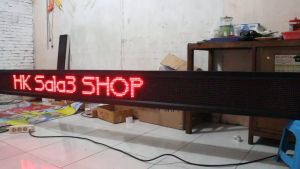 Running Text Merah 20x400cm Wifi Outdoor