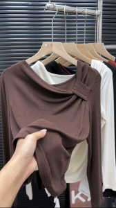 Áo Thun Dài Tay Phong Cách Hàn Quốc Mùa Thu 2025 Dành Cho Nữ Cổ Chéo Không Đều Nơ Bướm Áo Lót Chất Liệu Cotton Màu Trơn