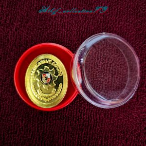 Pin MA Mahkamah Agung Kuningan Magnet + Box Pin Bulat