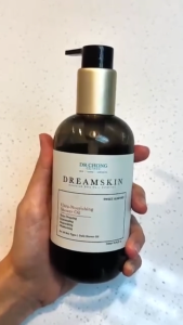 [DR CHONG CLINIC] Dreamskin Shower Oil 250 ml | Nourishing | Rejuvenating | Soothing | Deep cleansing | Sweet Almond