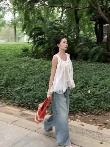 New Elegant Lace Sleeveless Top for Women