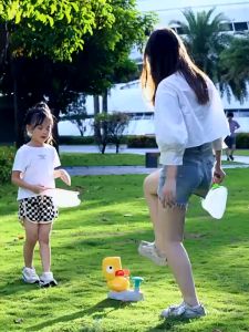 Mainan Frisbee Hippo Menangkap Baling Baling Gasing Terbang Outdoor Olahraga Anak Murah