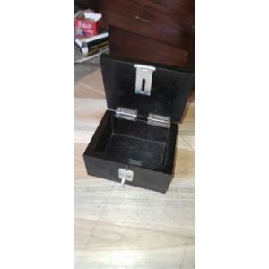 kotak penyimpanan perhiasan. dari kayu jati kuat dan halus