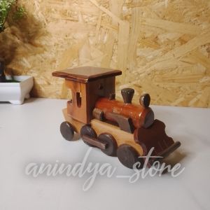 miniatur kayu lokomotif kereta api