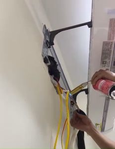 Giá treo mặt lạnh điều hòa hỗ trợ lắp ống âm tường bộ giá lắp mặt lạnh giá phụ treo cục lạnh Điện Lạnh Thuận Dung