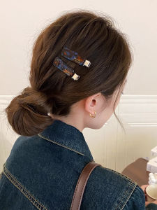 Fashionable Short Hair Duckbill Clip Womens Stylish Hair Accessories Side Bangs Small Hairpin Fresh out New 2025