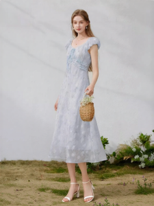 XIANGYING | Blue Gradient Floral Dress Waist Cinching Slimming French Vacation