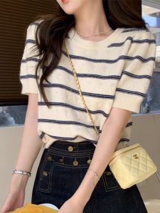 Phong Cách Mới Mùa Hè Nữ Sọc Đồ Len Rộng Rãi Fit Cổ Tròn Tay Ngắn Cổ Tròn Áo Polyester Fiber Commute Phiên Bản Hàn Quốc