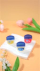 Sáp Dưỡng Môi Vaseline Hồng Xinh Vaseline Lip Therapy Rosy Lip 7g