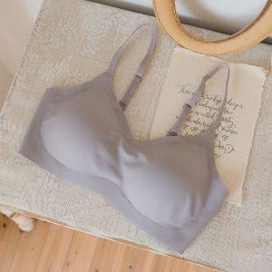Miss Ease Yimi ไนลอน Bra สําหรับหญิงสาวนุ่มไม่มีรอยต่อ V-Shape ชุดชั้นในน้ํายางธรรมชาติซับถ้วยบาง Pad Inserts