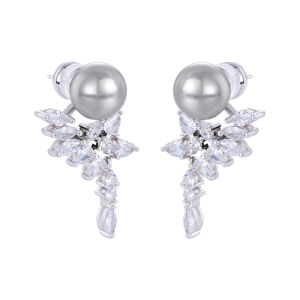 Elegant Pearl Tassel Earrings for Women Luxury Minimalist High-End Feelings Delicate Autumn Winter Ear Jewelry Accessories