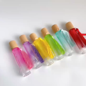 Vỏ rỗng chai thuỷ tinh 30ml thân nhiều màu nắp gỗ có tua rua trang trí