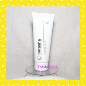 Natasha Skincare Body Day Cream 100 gram by dr Fredi Setyawan Original Lotion Pencerah Badan\\n\\nNatasha Skincare Body Day Cream adalah krim pencerah tubuh yang dirancang khusus untuk memberikan hasil optimal dalam memutihkan dan mencerahkan kulit tubuh. Produk ini mengandung bahan-bahan alami yang aman dan efektif untuk digunakan sehari-hari.\\n\\n Apa Itu Natasha Skincare Body Day Cream?\\n\\nNatasha Skincare Body Day Cream adalah krim pencerah tubuh yang dirancang untuk memberikan hasil optimal dalam memutihkan dan mencerahkan kulit tubuh. Produk ini mengandung bahan-bahan alami yang aman dan efektif untuk digunakan sehari-hari.\\n\\n Krim Wajah untuk Tubuh\\n\\nMeskipun nama produknya mengandung kata \"wajah\", Natasha Skincare Body Day Cream juga dapat digunakan pada kulit tubuh. Krim ini memiliki tekstur yang ringan dan mudah meresap, sehingga cocok digunakan pada kulit tubuh.\\n\\n Manfaat Krim Pencerah Tubuh\\n\\nNatasha Skincare Body Day Cream memiliki beberapa manfaat, antara lain:\\n\\n* Mencerahkan kulit tubuh\\n* Menghaluskan tekstur kulit\\n* Melembabkan kulit\\n* Melindungi kulit dari sinar UV\\n\\n Cara Kerja Krim Pencerah Tubuh\\n\\nNatasha Skincare Body Day Cream bekerja dengan cara menghambat produksi melanin, yaitu pigmen yang bertanggung jawab atas warna kulit. Dengan menghambat produksi melanin, Natasha Skincare Body Day Cream dapat membantu mencerahkan kulit tubuh.\\n\\n Bagaimana Menggunakan Natasha Skincare Body Day Cream?\\n\\nBerikut adalah langkah-langkah aplikasi Natasha Skincare Body Day Cream:\\n\\n1. Bersihkan kulit tubuh dengan sabun pembersih.\\n2. Keringkan kulit tubuh menggunakan handuk.\\n3. Oleskan Natasha Skincare Body Day Cream pada kulit tubuh secara merata.\\n4. Goyangkan tubuh Anda sedikit untuk membantu krim meresap.\\n\\n Tips Menggunakan Krim Pencerah Tubuh\\n\\nBerikut adalah beberapa tips menggunakan Natasha Skincare Body Day Cream:\\n\\n* Gunakan krim setiap hari secara rutin untuk hasil optimal.\\n* Jangan lupa untuk mengaplikasikan krim pada bagian tubuh yang sering terpapar sinar matahari.\\n* Hindari terkena air setelah mengaplikasikan krim.\\n\\n Perawatan Rutin dengan Krim Pencerah Tubuh\\n\\nNatasha Skincare Body Day Cream dapat digunakan sebagai bagian dari perawatan rutin kulit tubuh Anda. Gunakan krim setiap hari secara rutin untuk hasil optimal.\\n\\n Natasha Skincare Body Day Cream vs Lotion Pencerah Badan\\n\\nNatasha Skincare Body Day Cream dan lotion pencerah badan memiliki beberapa perbedaan:\\n\\n* Natasha Skincare Body Day Cream memiliki tekstur yang lebih kental dibandingkan dengan lotion pencerah badan.\\n* Natasha Skincare Body Day Cream lebih efektif dalam mencerahkan kulit tubuh dibandingkan dengan lotion pencerah badan.\\n\\n Kelebihan dan Kekurangan\\n\\nKelebihan Natasha Skincare Body Day Cream:\\n\\n* Efektif dalam mencerahkan kulit tubuh\\n* Aman digunakan sehari-hari\\n* Mengandung bahan-bahan alami\\n\\nKekurangan Natasha Skincare Body Day Cream:\\n\\n* Harganya lebih mahal dibandingkan dengan lotion pencerah badan\\n\\n Memilih Produk yang Tepat untuk Anda\\n\\nPilihlah produk yang sesuai dengan kebutuhan dan kondisi kulit Anda. Jika Anda mencari produk yang efektif dalam mencerahkan kulit tubuh, Natasha Skincare Body Day Cream adalah pilihan yang tepat.\\n\\n Apa Kata Dr. Fredi Setyawan tentang Natasha Skincare Body Day Cream?\\n\\nDr. Fredi Setyawan, seorang dokter spesialis dermatologi, memberikan testimoni positif tentang Natasha Skincare Body Day Cream. Menurut Dr. Fredi Setyawan, Natasha Skincare Body Day Cream adalah produk yang efektif dalam mencerahkan kulit tubuh dan aman digunakan sehari-hari.\\n\\n Testimoni Dr. Fredi Setyawan\\n\\nDr. Fredi Setyawan menyatakan bahwa Natasha Skincare Body Day Cream adalah produk yang efektif dalam mencerahkan kulit tubuh dan aman digunakan sehari-hari.\\n\\n Rekomendasi Dr. Fredi Setyawan\\n\\nDr. Fredi Setyawan merekomendasikan Natasha Skincare Body Day Cream untuk digunakan sebagai bagian dari perawatan rutin kulit tubuh.\\n\\n Dr. Fredi Setyawan & Natasha Skincare Body Day Cream\\n\\nDr. Fredi Setyawan adalah salah satu dokter spesialis dermatologi yang memberikan testimoni positif tentang Natasha Skincare Body Day Cream.\\n\\n Kesimpulan\\n\\nNatasha Skincare Body Day Cream adalah krim pencerah tubuh yang efektif dalam mencerahkan kulit tubuh dan aman digunakan sehari-hari. Produk ini mengandung bahan-bahan alami yang aman dan efektif untuk digunakan sehari-hari. Jika Anda mencari produk yang efektif dalam mencerahkan kulit tubuh, Natasha Skincare Body Day Cream adalah pilihan yang tepat.\\n\\n Keuntungan Menggunakan Natasha Skincare Body Day Cream\\n\\nNatasha Skincare Body Day Cream memiliki beberapa keuntungan, antara lain:\\n\\n* Efektif dalam mencerahkan kulit tubuh\\n* Aman digunakan sehari-hari\\n* Mengandung bahan-bahan alami\\n\\n Apakah Natasha Skincare Body Day Cream Cocok untuk Anda?\\n\\nJika Anda mencari produk yang efektif dalam mencerahkan kulit tubuh, Natasha Skincare Body Day Cream adalah pilihan yang tepat. Pastikan untuk memilih produk yang sesuai dengan kebutuhan dan kondisi kulit Anda.\"\n}
