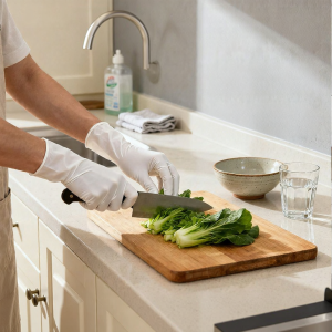 Intco | Food Grade Nitrile Disposable Gloves