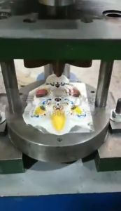 Mesin Tekan Pneumatik Satu Kolom 200kg: Pneumatic Punch Press Machine 200kg