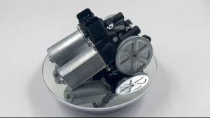 มอเตอร์กระจกไฟฟ้า ด้านหน้า ซ้าย-ขวา Isuzu All New D-Max Mu-X ปี 12-19 เครื่อง ดีเซล 2.5L/3.0L #MAX-110-FR / MAX-210-FL