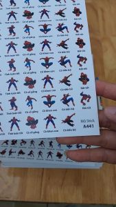 Sticker khen chữ HÌNH NGƯỜI NHỆN 40k 5 tờ A4 x 129 Stick - Mã A441