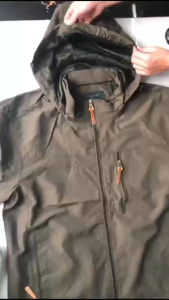 เสื้อแจ็คเก็ตยุทธวิธีผู้ชายกันน้ำกลางแจ้งขนาดใหญ่ซิปเสื้อแจ็คเก็ตมีฮู้ด เดินป่า ตั้งแคมป์ กลางแจ้ง