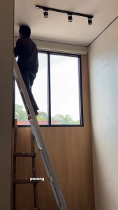 Roller Blind/ Tirai Gulung/ Dimout ( Sharp Point )