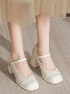 Wide Fitting French Mary Jane Single Shoes Thick Heel Retro Style Buckle Design Comfortable plus Size Womens Footwear