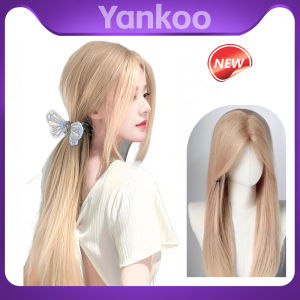 กระจกวิกผมสีทองธรรมชาติผมตรงยาวของกลุ่มหญิงสาวดอกกุหลาบเหมือนกับทรงผมสังเคราะห์แบบเต็มรูปแบบ