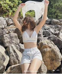 apinya : linen bralette