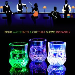 LED Flash Light Luminous Wine Drink Glass Cup Bar Party Supply LED Automatic Flashing Cup Light Up Mug Wine Beer Glass