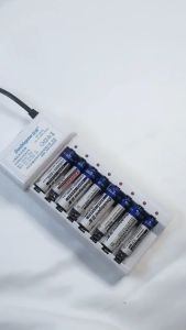 Doublepow Charger Cepat Baterai abc 18650 8 slot for Universal AA AAA Ni-MH Ni-CD / Batre Senter / cas battery / betray litium awet