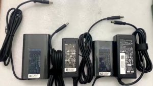 ️[Sạc zin] Sạc Laptop Dell Inspiron 7579 19.5V - 2.31A - 3.34A - 45W - 65W Chân kim nhỏ 4.5 x 3.0 mm