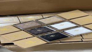 ví nữ full box kèm khóa kéo chữ C + cúc bấm size 115cm*9cm