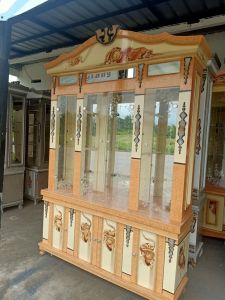 Lemari pajangan wos Kristal 4 pintu khusus jabodetabek