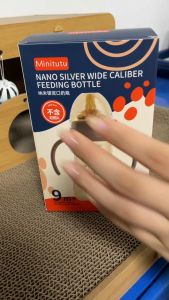 Minitutu ขวดนมวัสดุ Tritan สำหรับทารก 240ml/300ml นาโนซิลเวอร์คอกว้างป้องกันอาการโคลิค