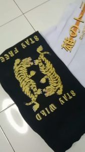 Jaket Hoodie Distro & Branded Clowphis Japan Stay Wild Stay Free Terbaru