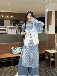 กระโปรงสั้นผ้าตาข่ายทรงเอเข้ารูปสำหรับผู้หญิงในช่วงฤดูใบไม้ผลิและฤดูร้อนปี 2024 กระโปรงยาวปานกลางทรงเอเข้ารูป