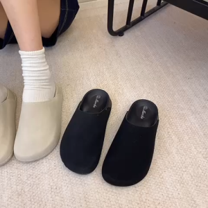 Mostwear Casual Slip-on Clogs Platform Borken Style Comfortable Close Toe With Versatile Retro Design For Womens Footwear (+1 upsize bigger)