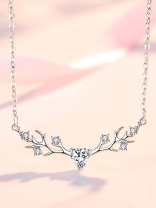925 Sterling Silver Necklace for Women Valentines Day Gift Girlfriend Fashion Jewelry Original Design Cross Chain Style