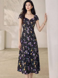 Roey s house | Graceful Puff Sleeve Waist-Cinching Dress for Summer with Beautiful Print