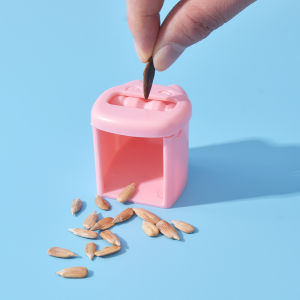 เครื่องเปิดเปลือกถั่วอัตโนมัติขนาดเล็ก เครื่องมือทำอาหารในครัว เครื่องมือเปิดเปลือก ช่วยให้คุณไม่ต้องกินถั่วแบบลำบาก