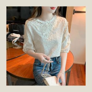 Bigsize 🌟 เสื้อแฟชั่นผู้หญิง สีขาว เสื้อลูกไม้สวยๆ ดีไซน์คอเสื้อแต่งลูกไม้ 🌻 เท็กเจอร์เนื้อผ้า คอเสื้อ บุญ บวช บูรณาพันธ์ ตอบทำบุญ คือ เริ่ดไม่ไหว