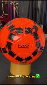 BOLA FUTSAL RUBBER PRESS MUNICH SHOOTER SIZE 4