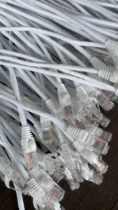 สาย แลน CAT5E สำเร็จรูป ยาว 30 ซม. พร้อมใช้งาน สาย lan Cable Indoor RJ45 CAT5E R J45