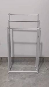 Floor standing towel rack punch-free three-layer vertical storage rack light luxury clothes rack simple bathroom accessories storage rack saves space suitable for hotel room bathroom